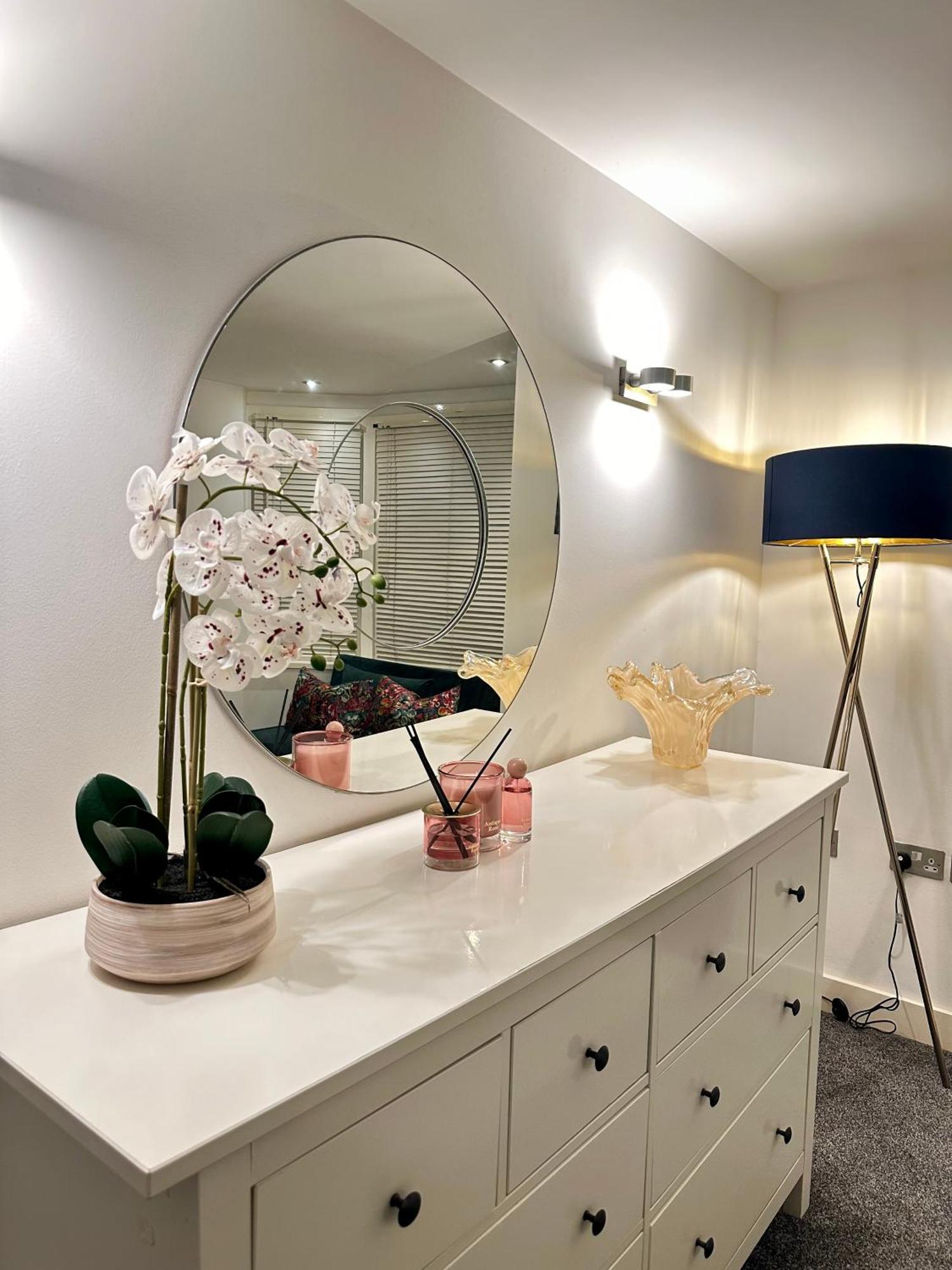 Apartmán Opulent Oasis In Londýn Exteriér fotografie
